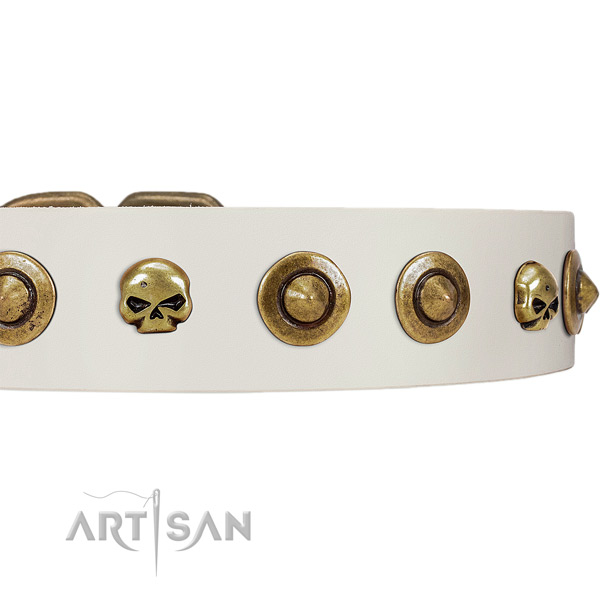 FDT Artisan white leather dog collar with decorative brooches and skulls