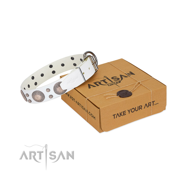 FDT Artisan white leather dog collar made of the best stuff